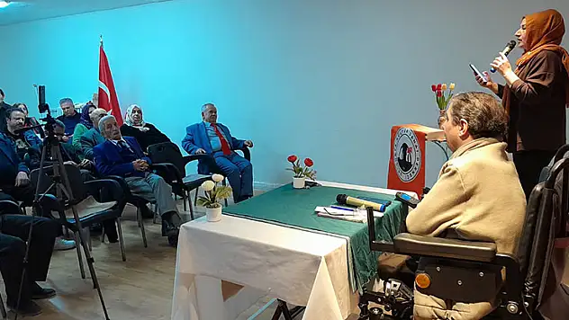Konyalı şairler Atatürk'ü andı