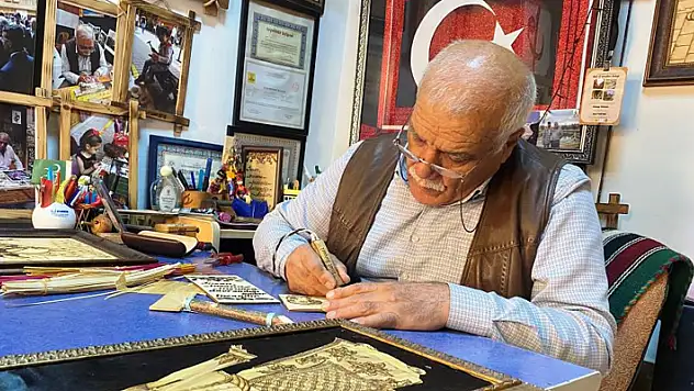 Konyalı sanatkar, ahşap yakma sanatında 56 yılı geride bıraktı