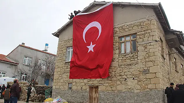 Konyalı şehidin baba evi yeniden inşa edildi