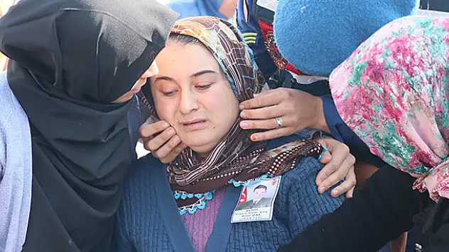 Konyalı şehidin nişanlısı yürekleri yaktı