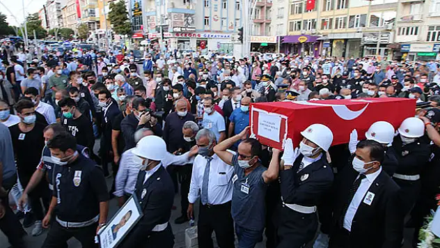 Konyalı şehit polis memuru Onur Küçük son yolculuğuna uğurlandı