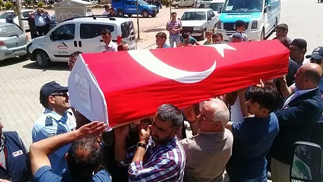 Konyalı şehit polis memuruna son görev!