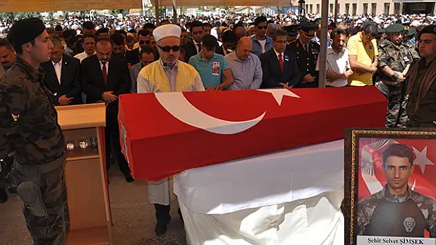 Konyalı şehit polise son görev