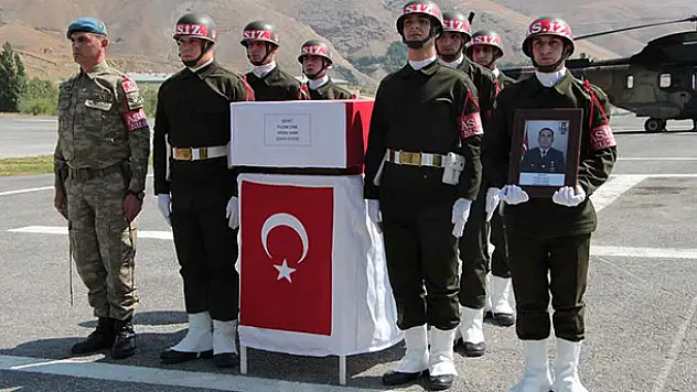 Konyalı şehit  Sarı için Hakkari'de tören düzenlendi