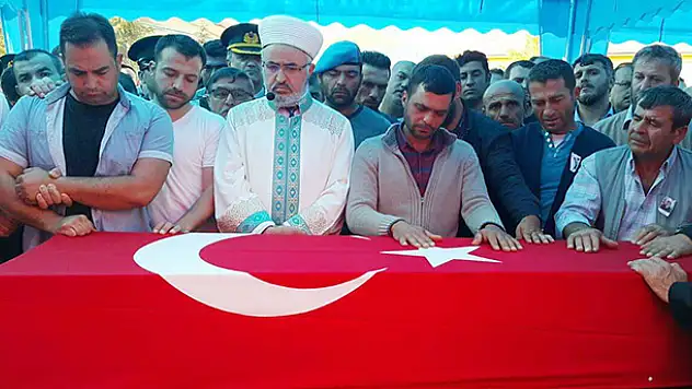Konyalı Şehit Uzman Çavuş Selçuk Özer Dualarla Uğurlandı