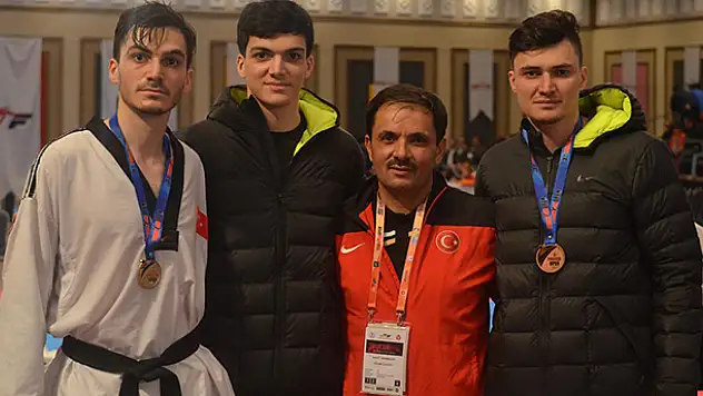 Konyalı sporcu kardeşler 1 altın, 1 bronz madalya aldı