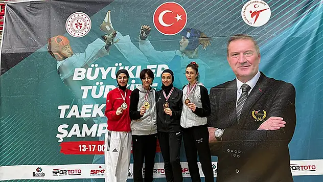 Konyalı sporcular 2 madalya kazandı