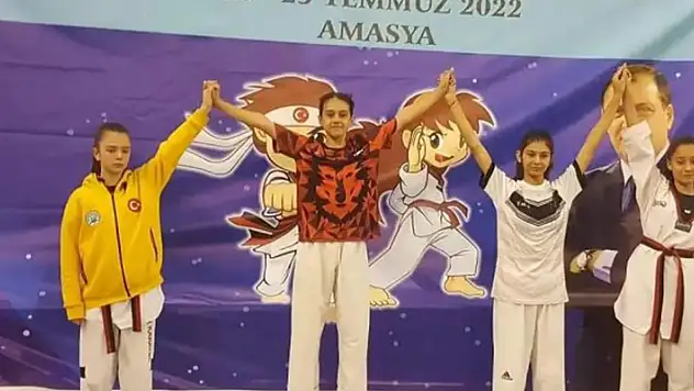 Konyalı sporcular 4 madalya kazandı