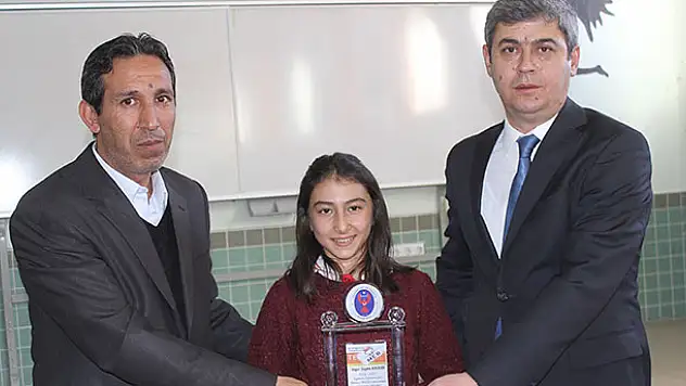 Konyalı TEOG birincisine ödül