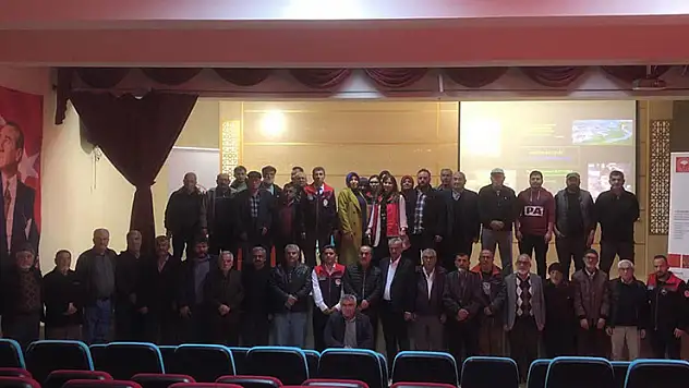 Konyalı üreticilere ceviz yetiştiriciliği anlatıldı