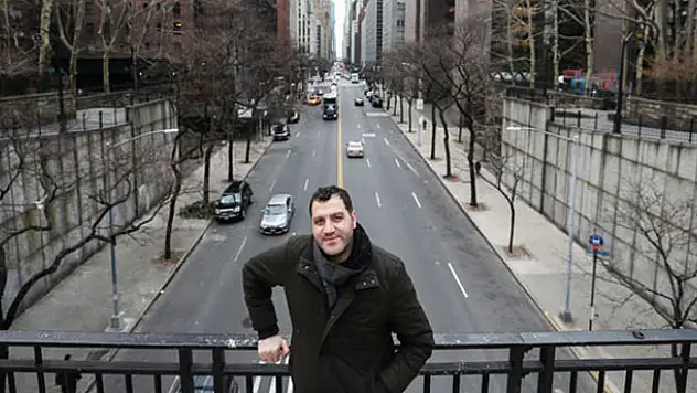 Konyalı yapımcı New York'ta Göçmen Olmanın Zorluğunu 12,5 Dakikaya Sığdırdı