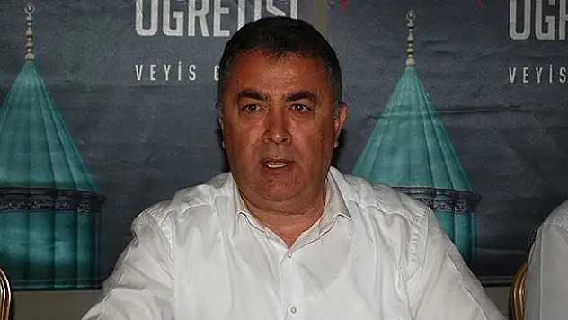 Konyalı yazar bir ilke imza attı