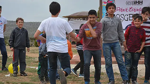 Konyalı Yetim Aileler ile Bahar Pikniği