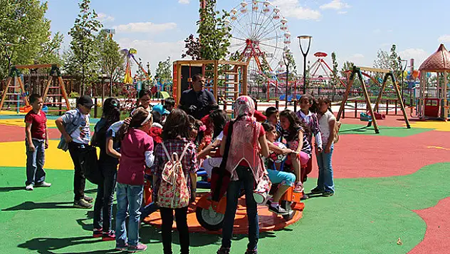 Konyalılardan Şehir Parkı'na yoğun ilgi