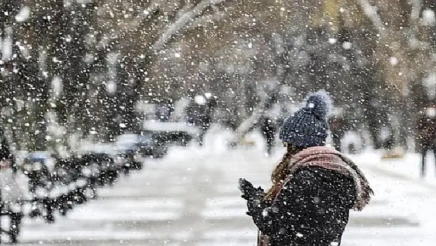 Konya'nın 11 ilçesinde yüz yüze eğitime kar tatili
