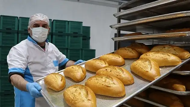 Konya'nın bu ilçesinde halk ekmek Ramazan ayı boyunca 6 lira