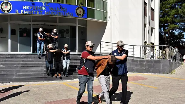 Konya'nın da aralarında bulunduğu 6 ilde DEAŞ operasyonu: 9 gözaltı