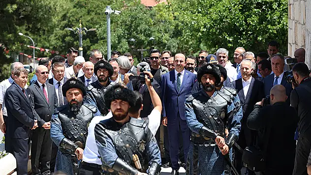 Konya'nın darülmülk oluşunun 928. yıl dönümü kutlamaları başladı