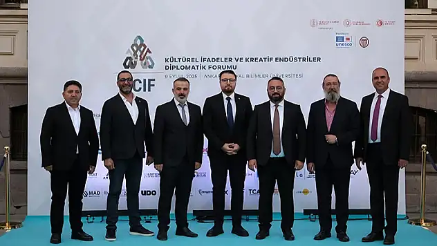 Konya'nın kültür ateşi UNESCO Forumu'nda parladı