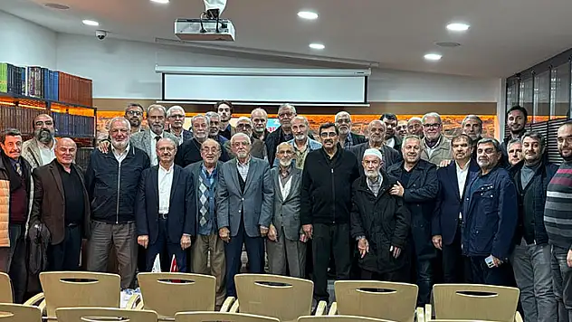 Konya'nın manevi mimarlarından Dr. Baybal, TYB Konya Şubesi'nde hatıralarla anıldı