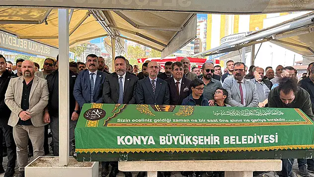 Konya'nın sevilen muhtarı son yolculuğuna uğurlandı