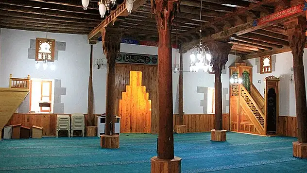 Konya'nın tarihi camisinin 600 yıllık mihrabı 55 yıldır kayıptı! Sevindiren haber geldi