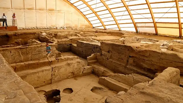 Konya'nın tarihi yerleşimleri turistlerin ilgi odağı oldu