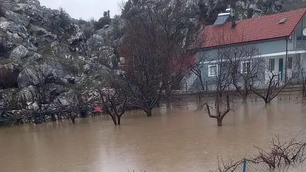 Konya'nın yağış rekortmeni ilçesi sular altında kaldı