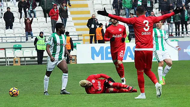 Konyaspor 1 - 1  Antalyaspor