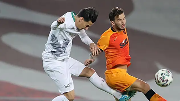 Konyaspor 1 - Galatasaray 1(İlk yarı sonucu)