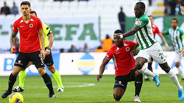 Konyaspor 1 puana razı oldu