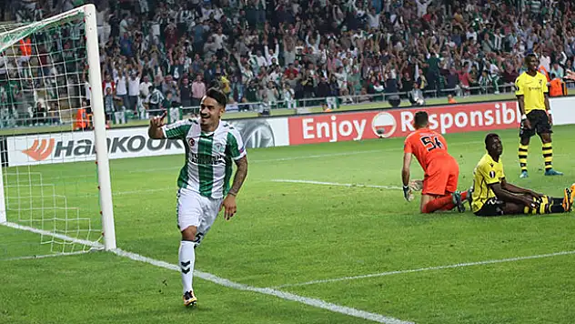 Konyaspor 2 - 1 Guimaraes