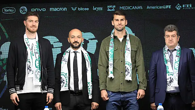 Konyaspor, 2 oyuncusuyla sözleşme yeniledi