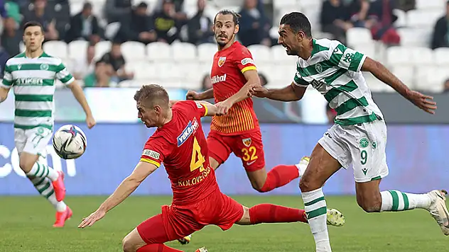 Konyaspor 2 sıra yükseldi 
