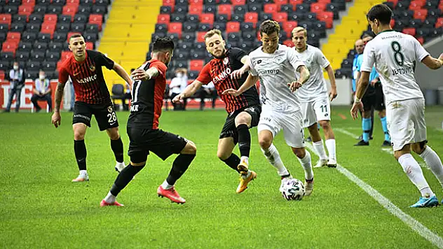 Konyaspor 5 sıra geriledi