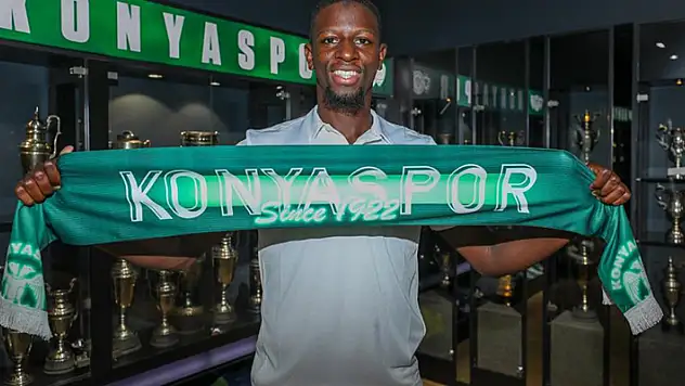 Konyaspor 8 yerli, 8 yabancı transfer yaptı