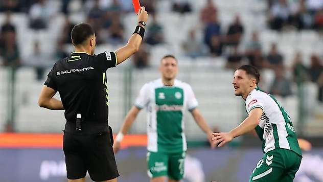 Konyaspor'a ve Enis Bardhi'ye PFDK'dan ceza geldi