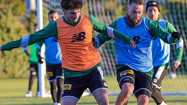 KONYASPOR'A YILBAŞI İZNİ
