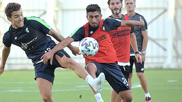 Konyaspor aceleci olmayacak!