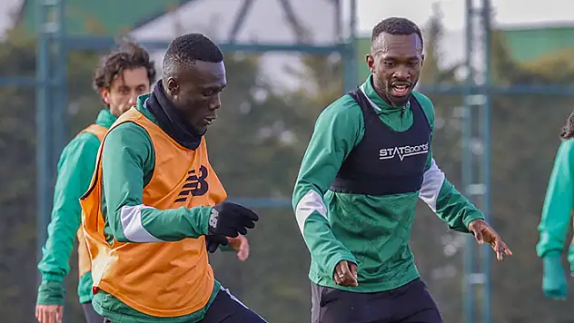 KONYASPOR ADANA MAÇI İÇİN KENETLENDİ!
