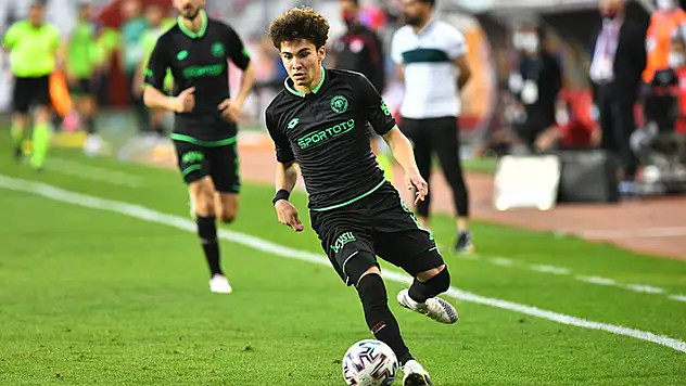 Konyaspor adını ilk 5'e yazdırdı 
