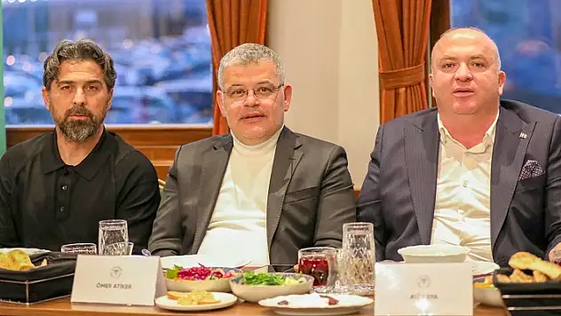 Konyaspor ailesi birlikte iftar yaptı