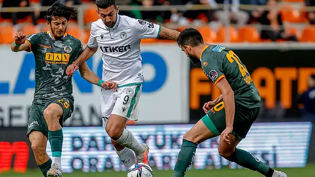 Konyaspor, Alanya'da dağıldı