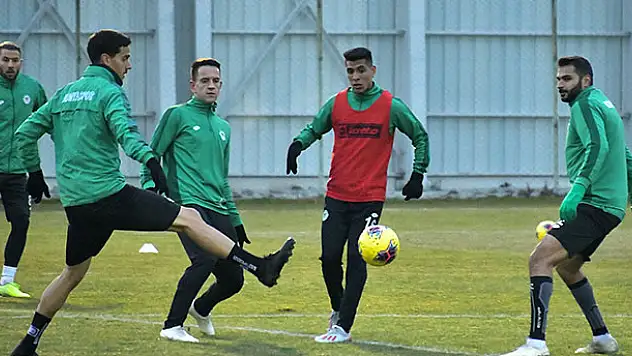 Konyaspor, Alanyaspor maçı hazırlıklarına başladı