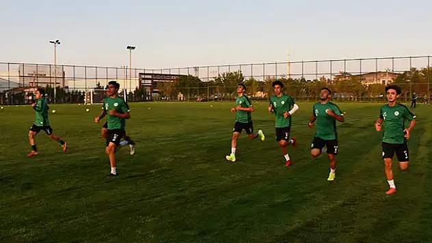 Konyaspor altyapısını güçlendiriyor