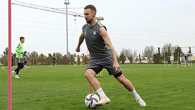 Konyaspor, Antalyaspor maçı hazırlıklarına başladı
