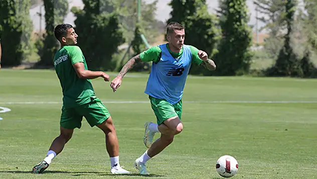 Konyaspor, Antalyaspor maçı hazırlıklarına ara vermeden başladı