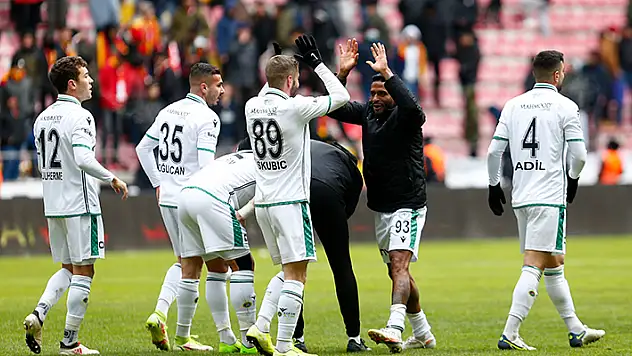 Konyaspor avantajını korudu 