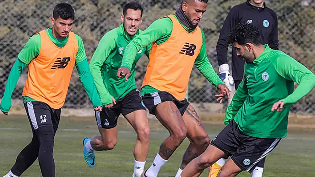 Konyaspor, Başakşehir'e hazırlanıyor