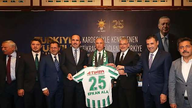Konyaspor Başkanı Atiker, Efkan Ala ile buluştu